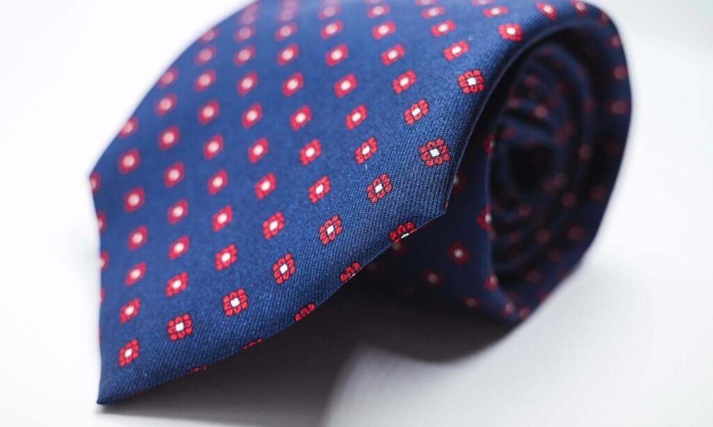 Classic Necktie Blade Width