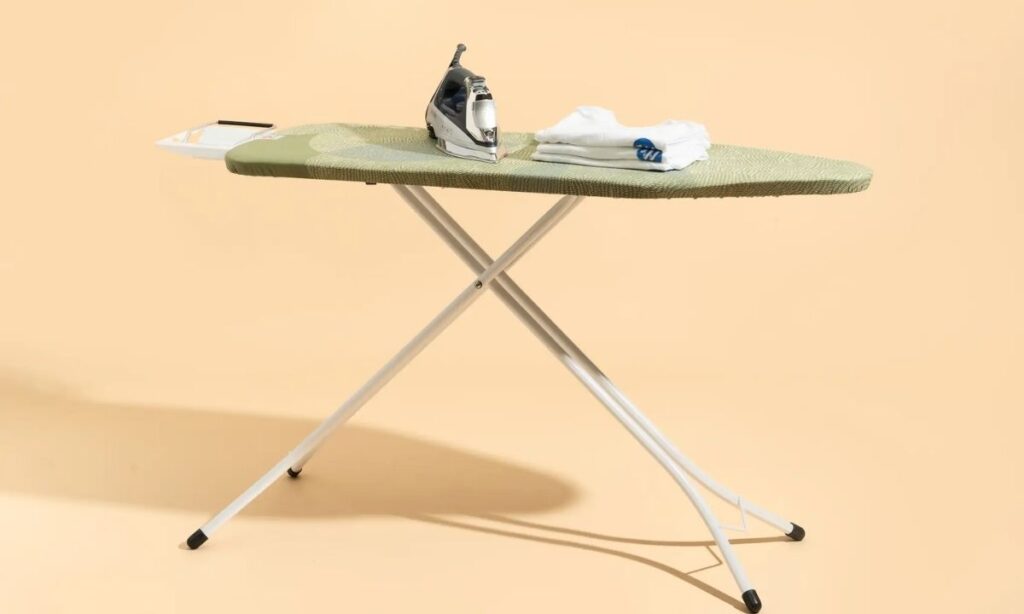 Ironing Board (Fully Extended Length)