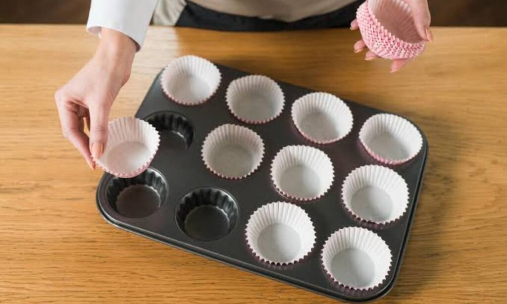 Standard Cupcake or Muffin Liner (Top Diameter)