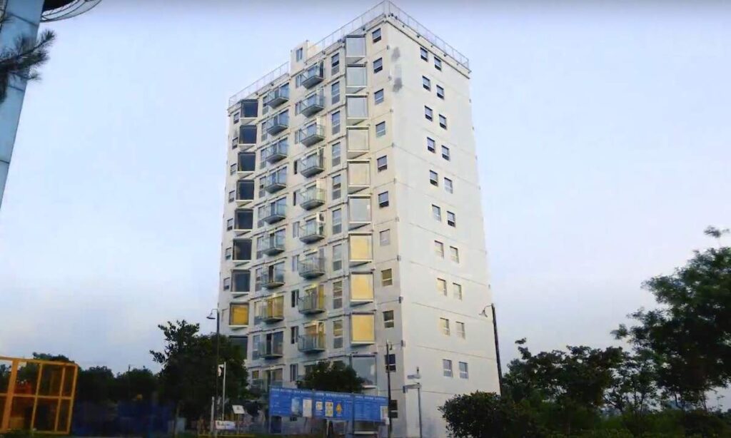 The 10 Story Building